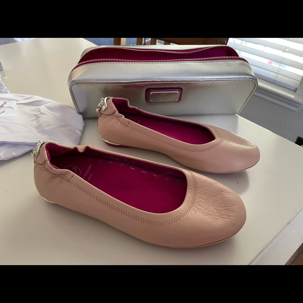 Blush pink Soto Massini flats
